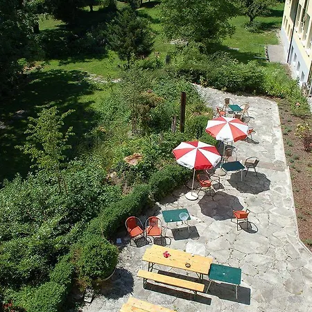 Muffin Hostel